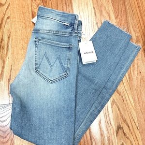 Mother Denim High Waisted Looker Ankle Fray jeans
